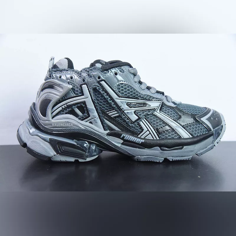 BB RUNNERS - BLACK & GREY