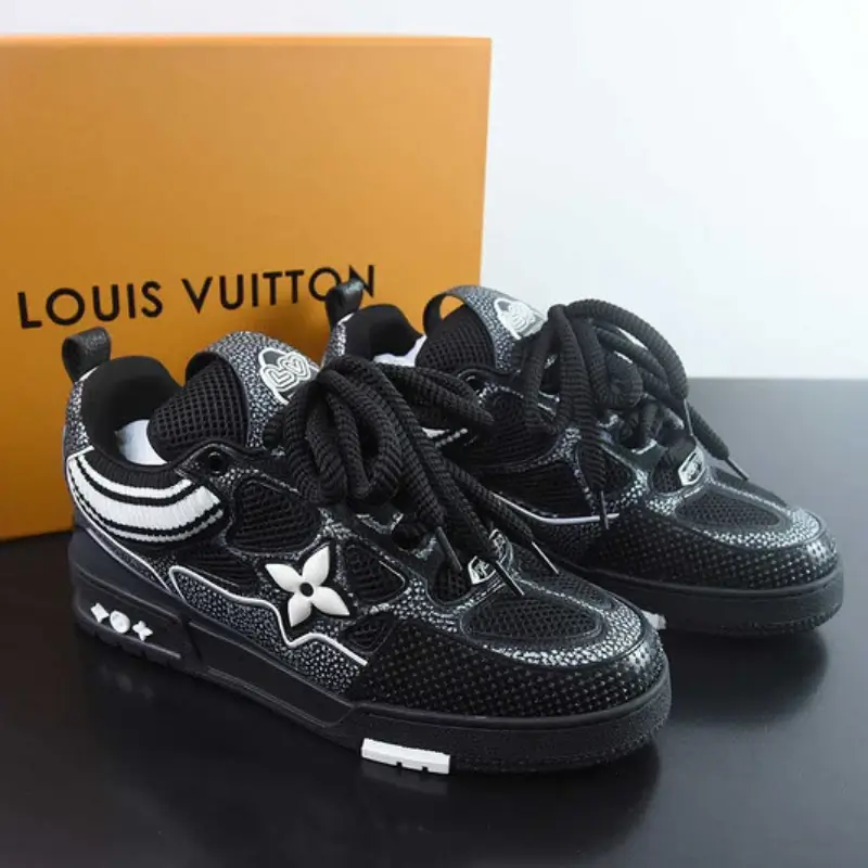 LV SKATE - BLACK