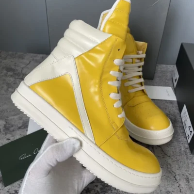 RO - BLACK CRAZY LACED GEO